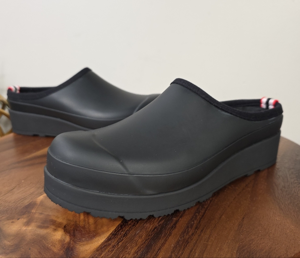 Hunter Women's Slip-On Clogs - Picture 2 of 14